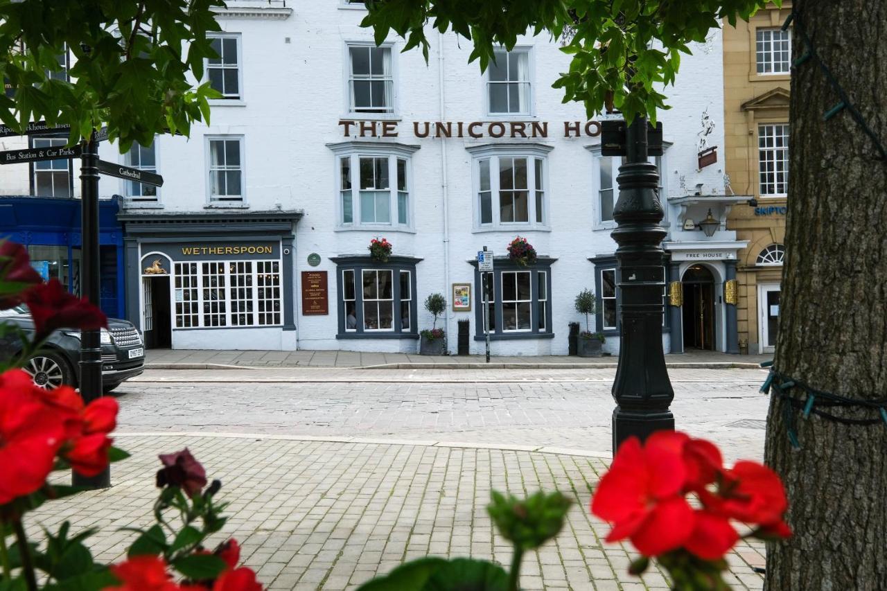 The Unicorn Hotel Wetherspoon Ripon Exterior photo