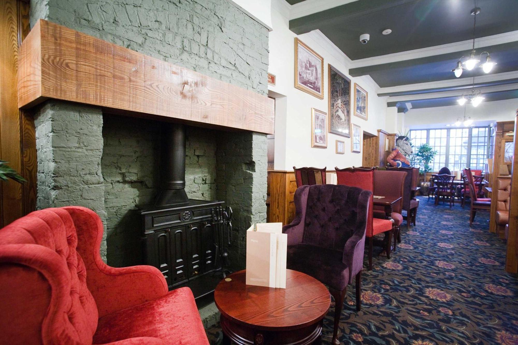 The Unicorn Hotel Wetherspoon Ripon Exterior photo
